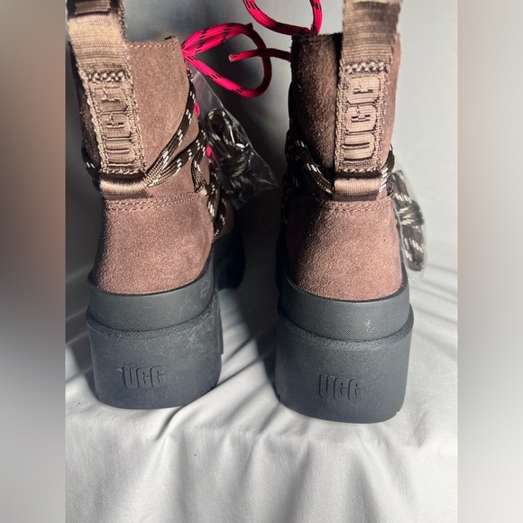 UGG Brisbane Lace Up Pink and Brown | 7 NEW - Picture 10 of 16